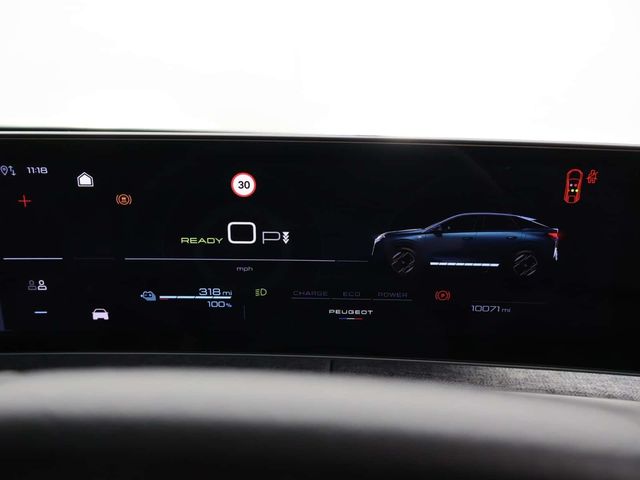 Peugeot E-3008