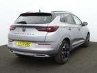 Vauxhall Grandland 