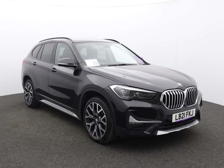 2021 BMW X1 BMW X1 SDRIVE 18D 2.0 XLINE 5DR AUTO 2WD 19IN ALLOYS AUTOMATIC... photo