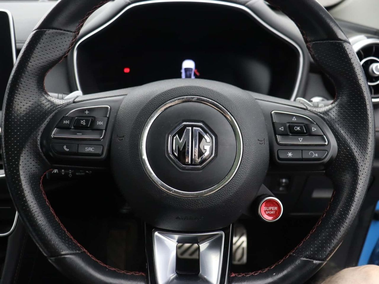 MG MG HS