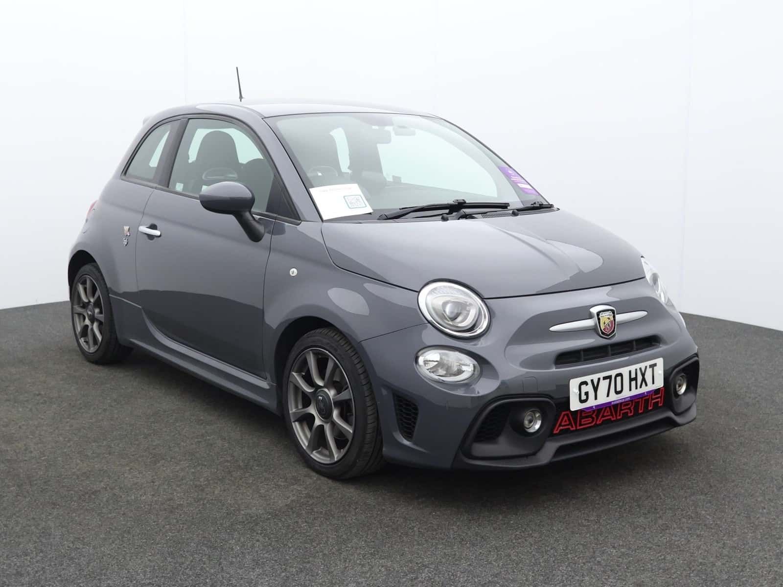 Abarth 595 listing photo