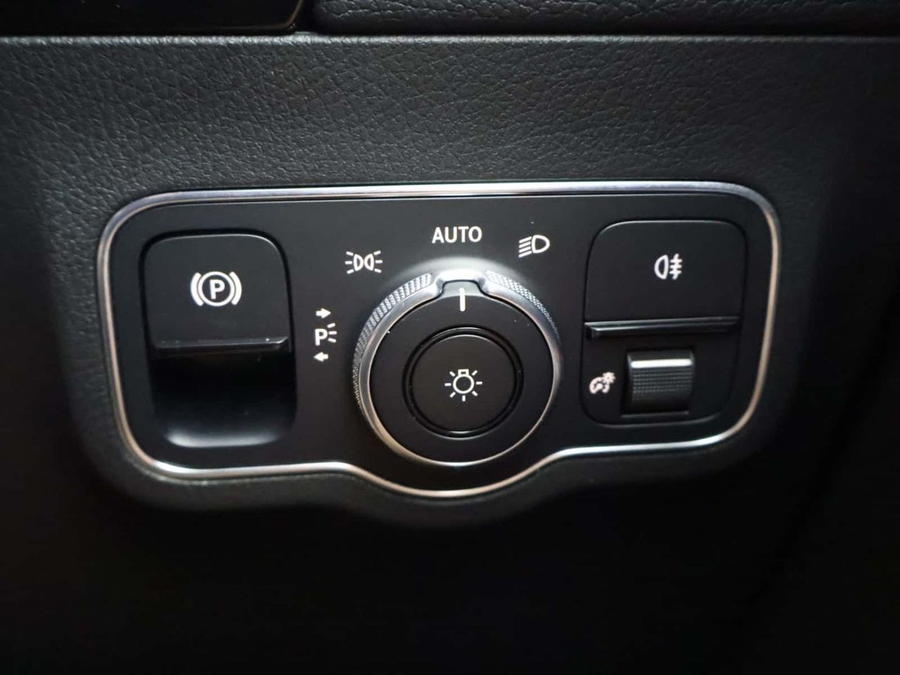 Mercedes-Benz B Class