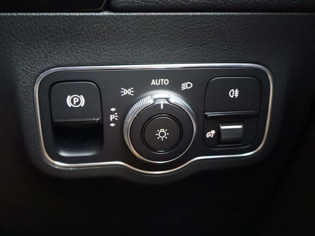 Mercedes-Benz B Class