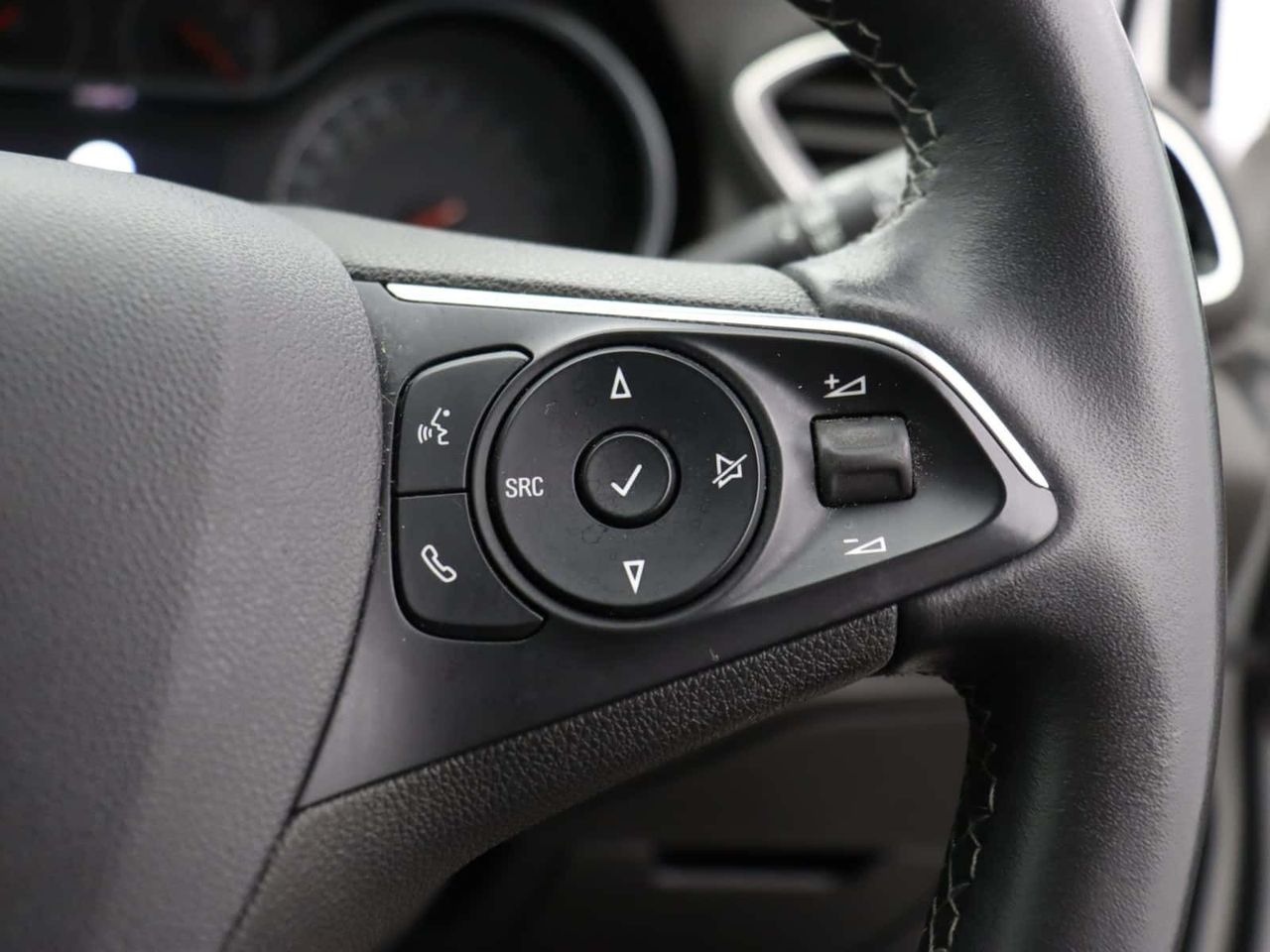 Vauxhall Grandland X 
