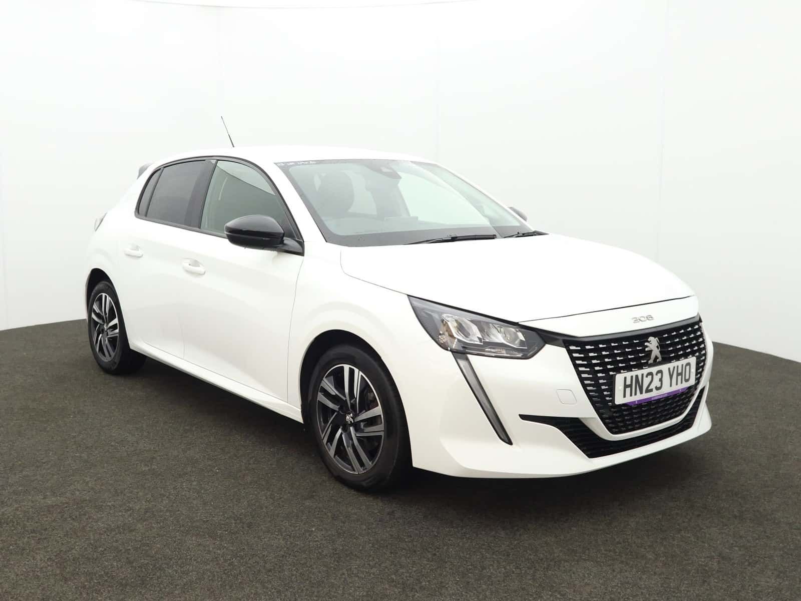 Peugeot 208 listing photo