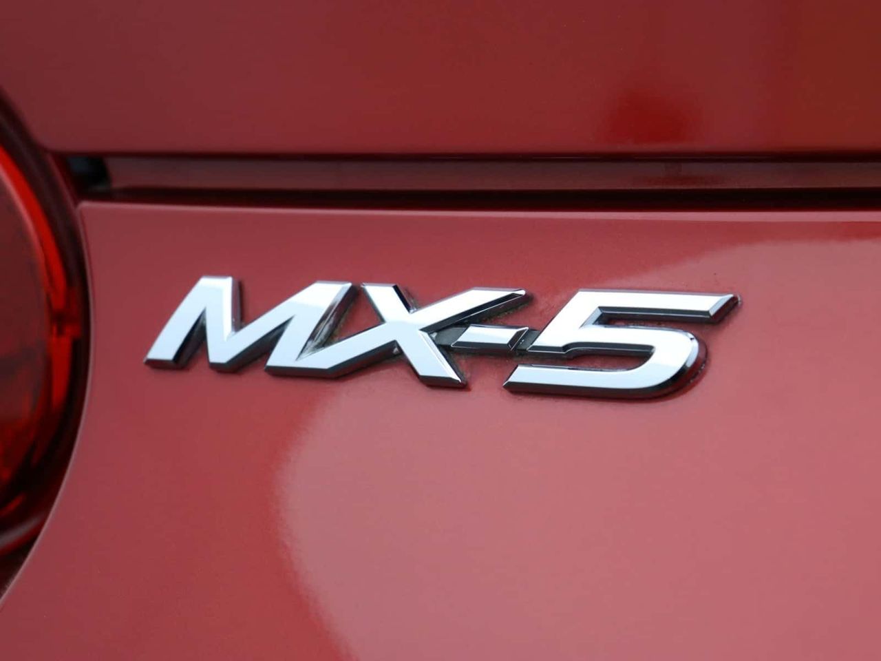 Mazda MX-5 