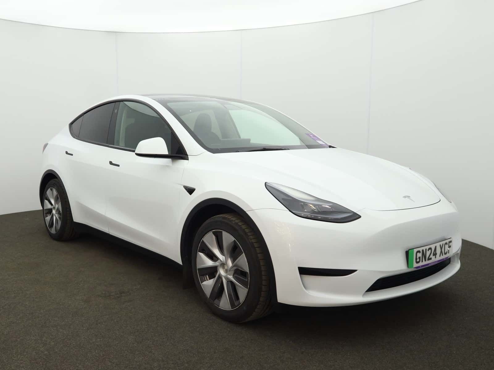 Tesla Model Y listing photo