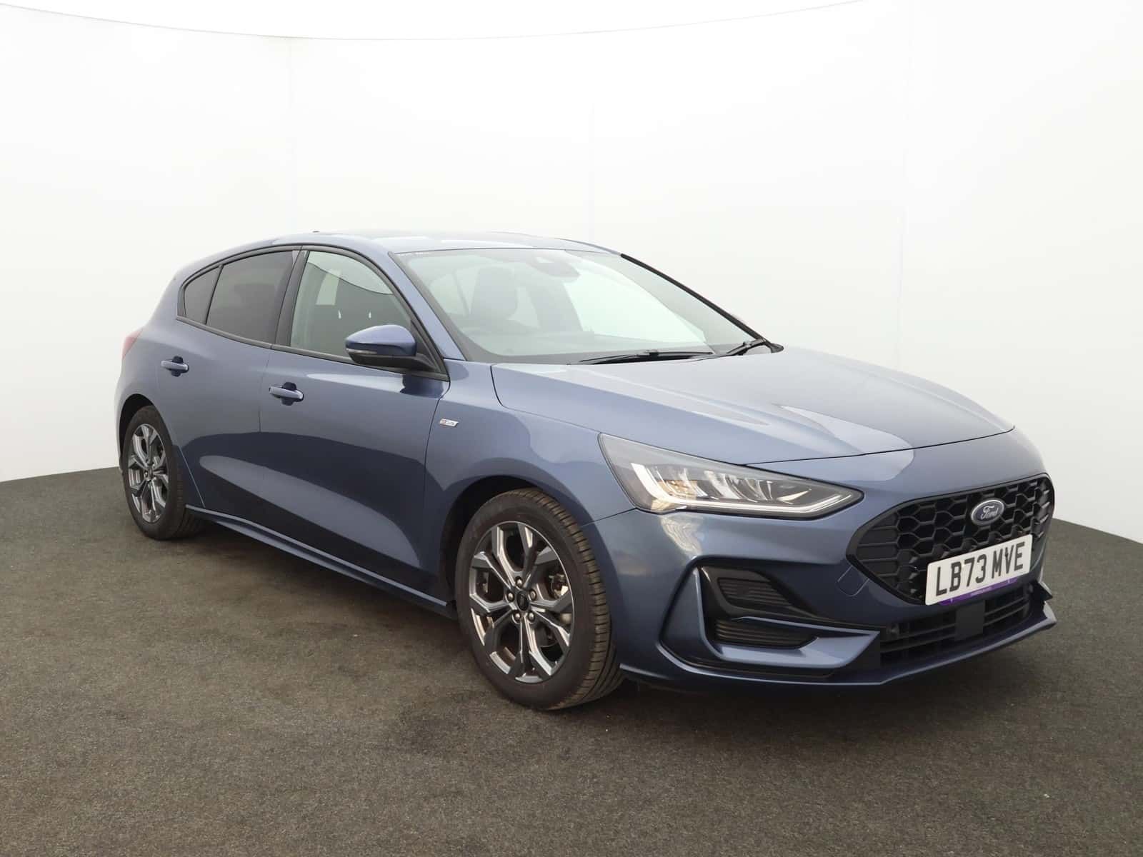 Ford Focus listing photo