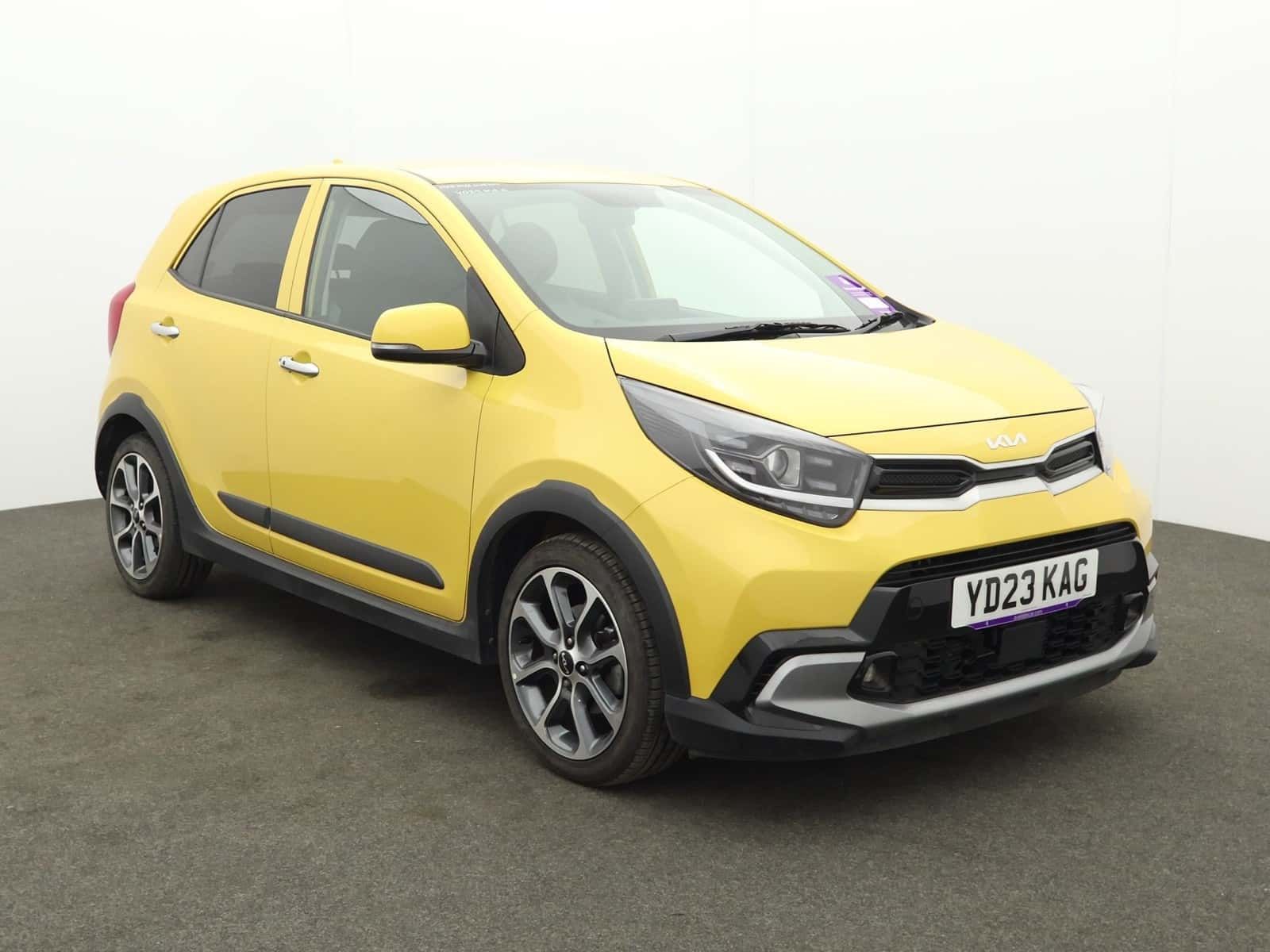 Kia Picanto listing photo