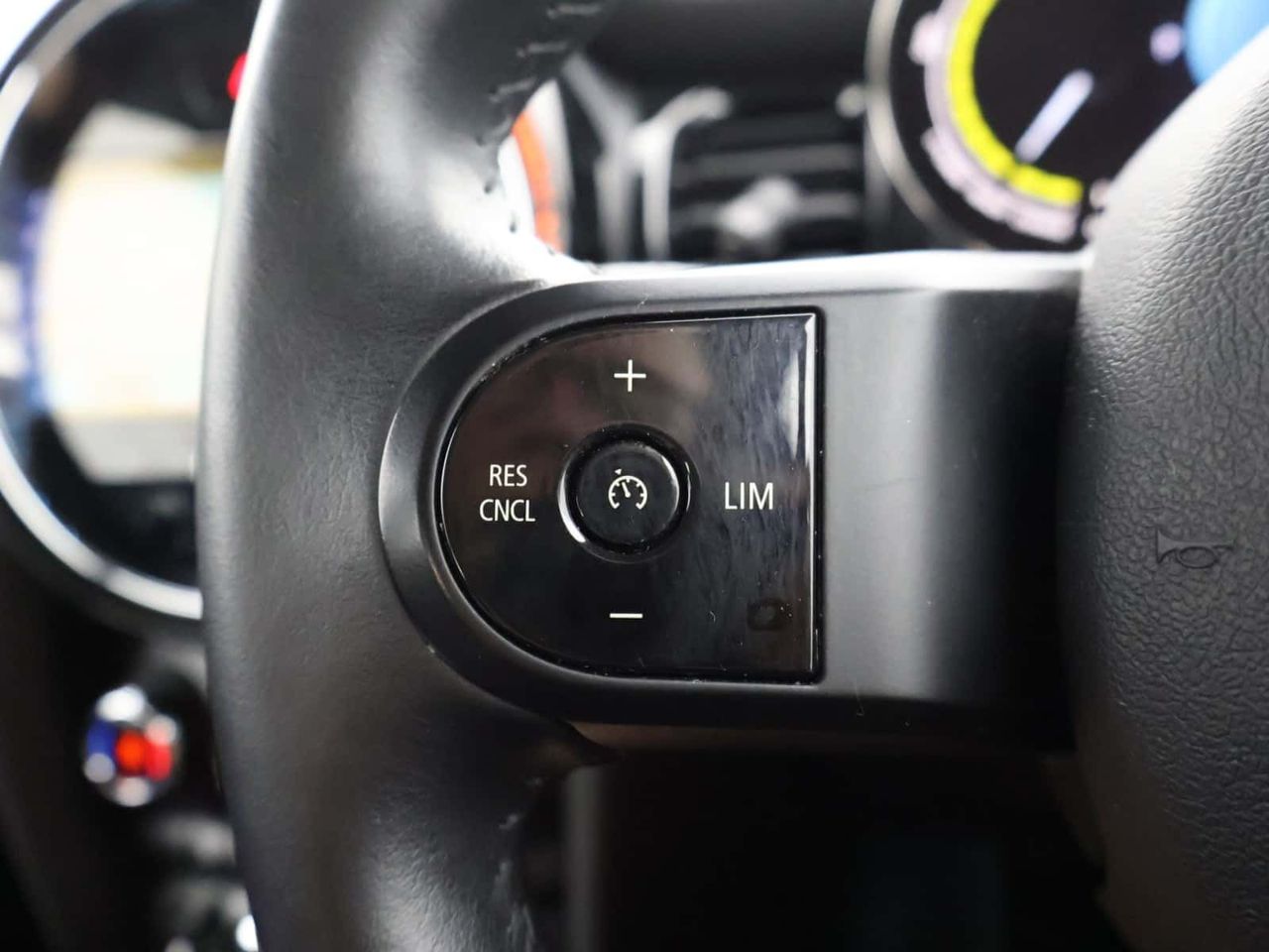 MINI Electric Hatch