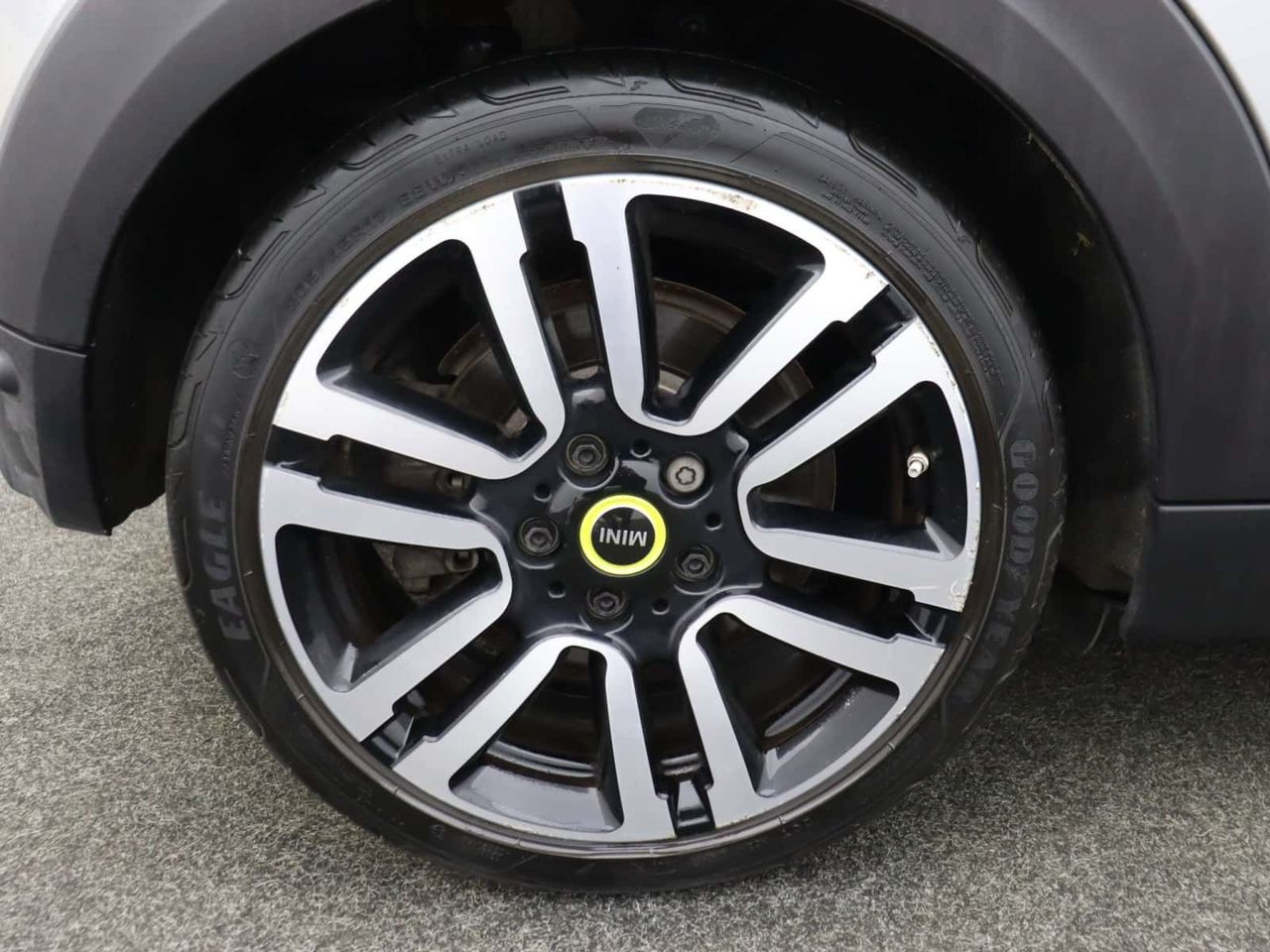 MINI Electric Hatch