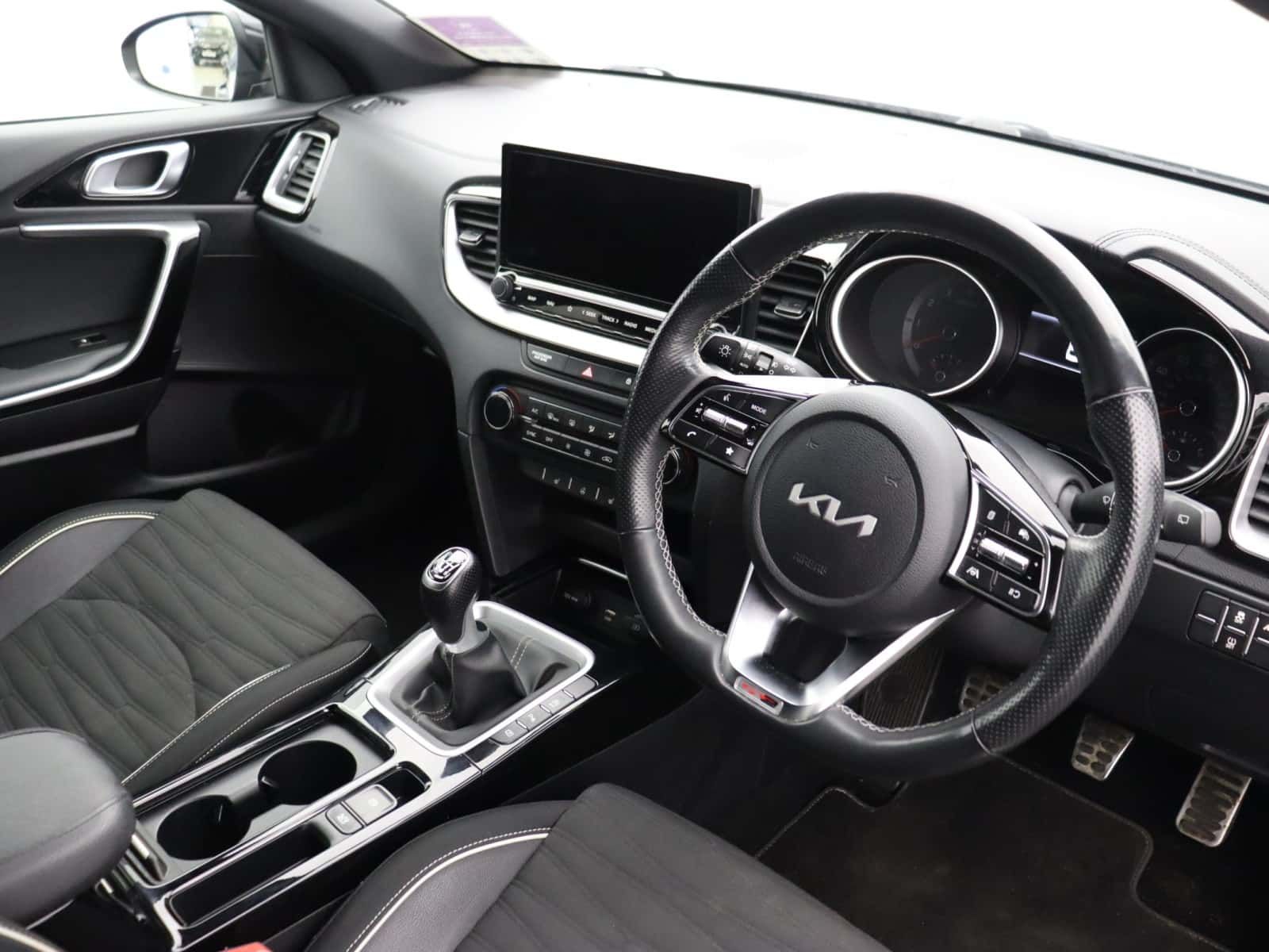 Kia ProCeed