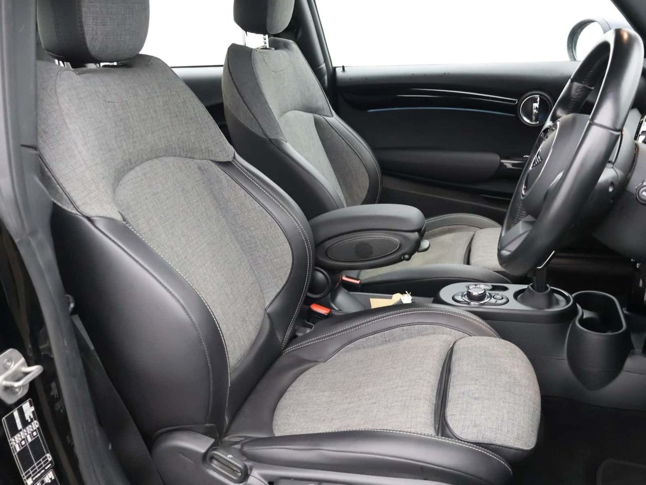 MINI Electric Hatch