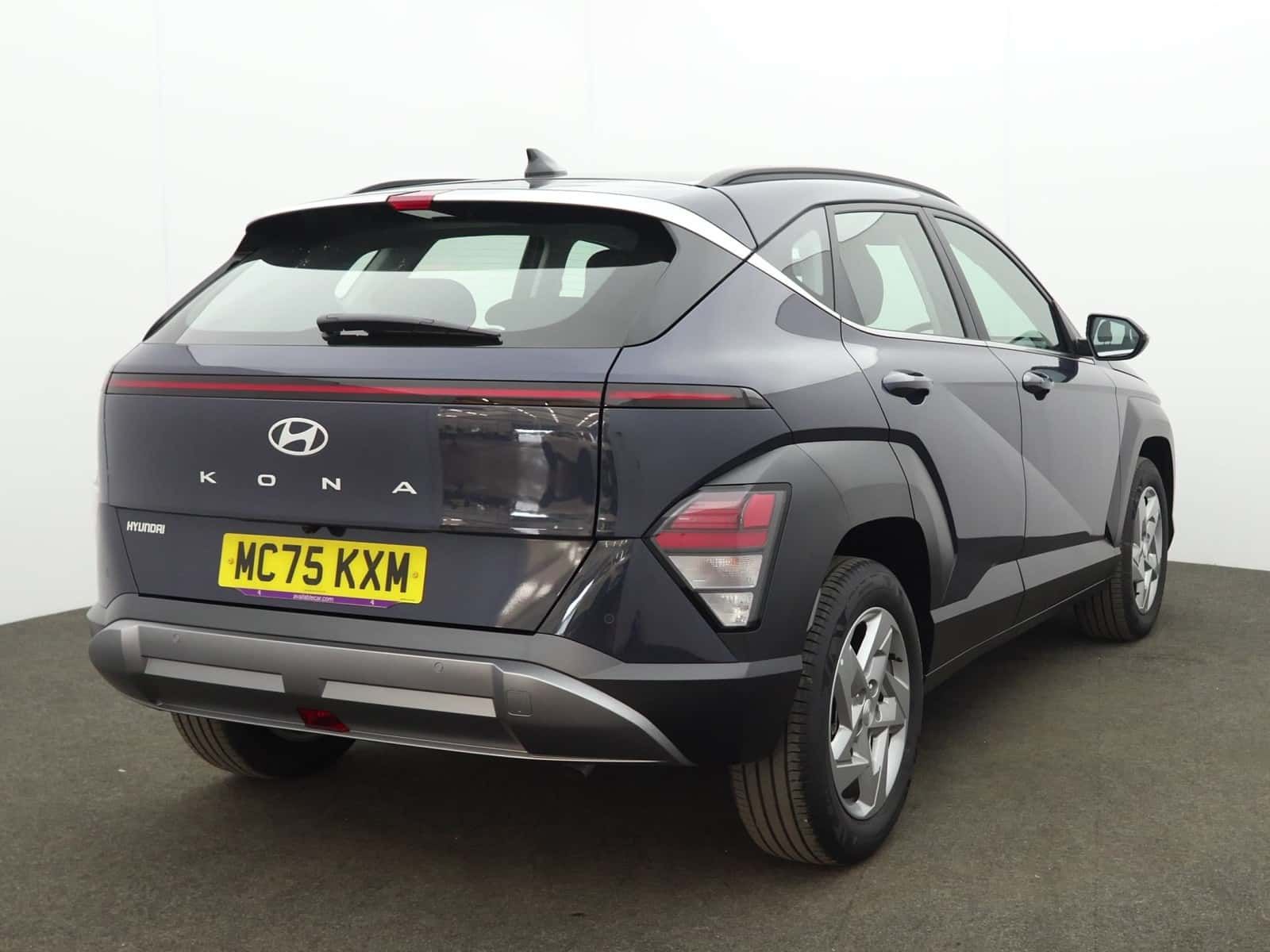 HYUNDAI KONA HYUNDAI KONA 1.0T 100 ADVANCE 5DR MANUAL PETROL 136 12 2025 ONLY...