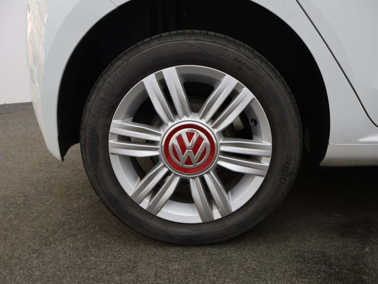 Volkswagen up!