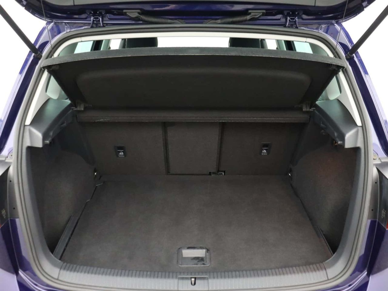 Volkswagen Golf SV 