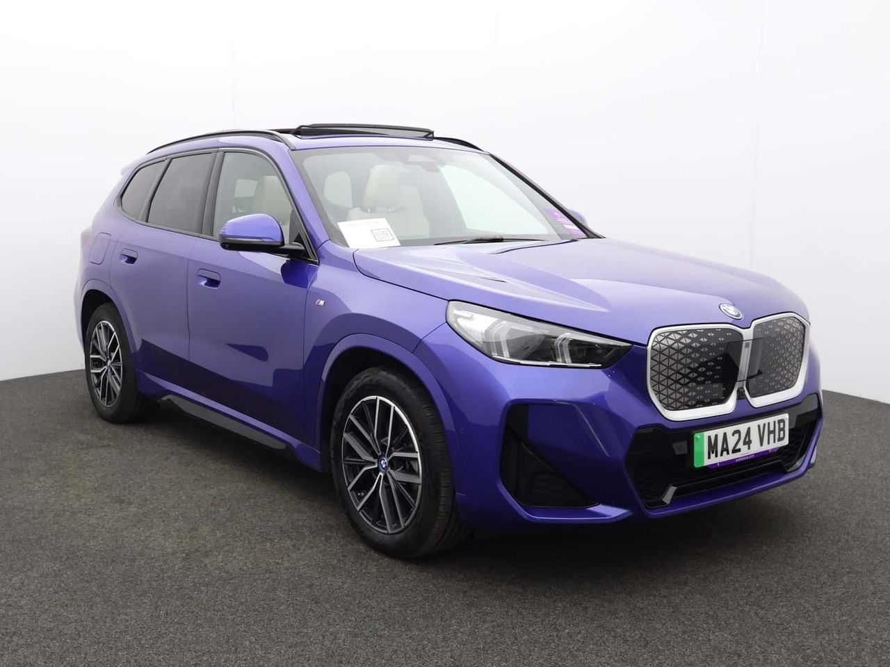 2024 BMW iX1