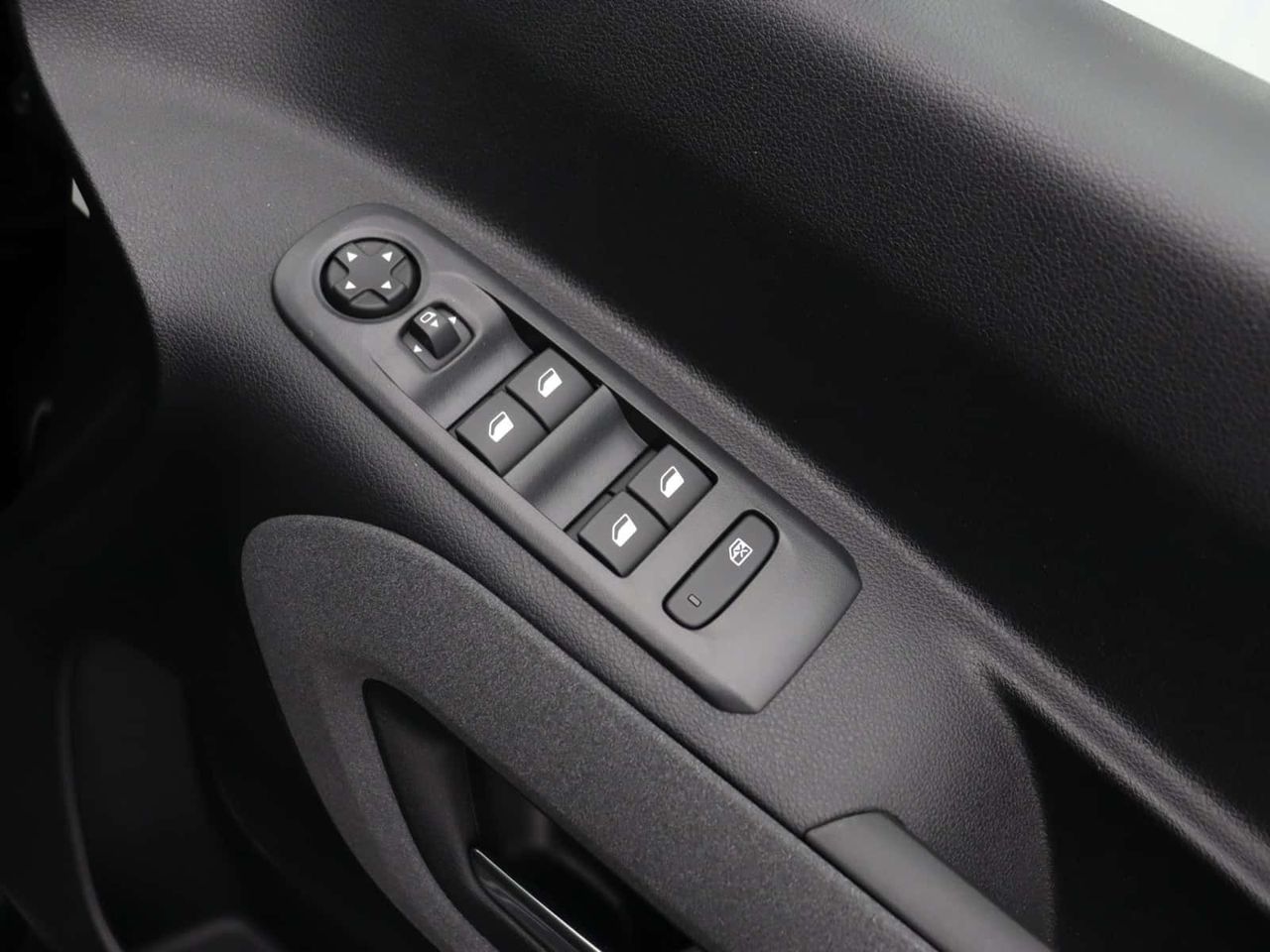 Peugeot e-Rifter