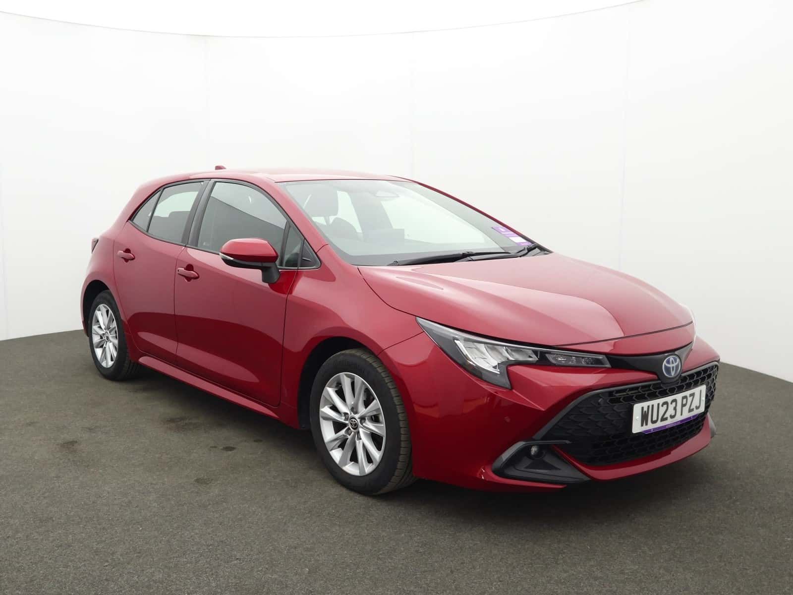 Toyota Corolla listing photo