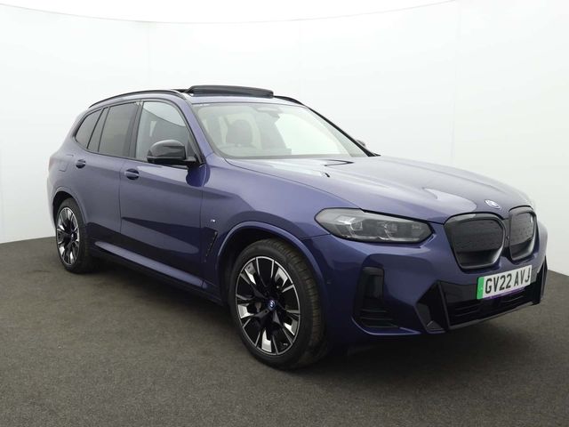 BMW iX3