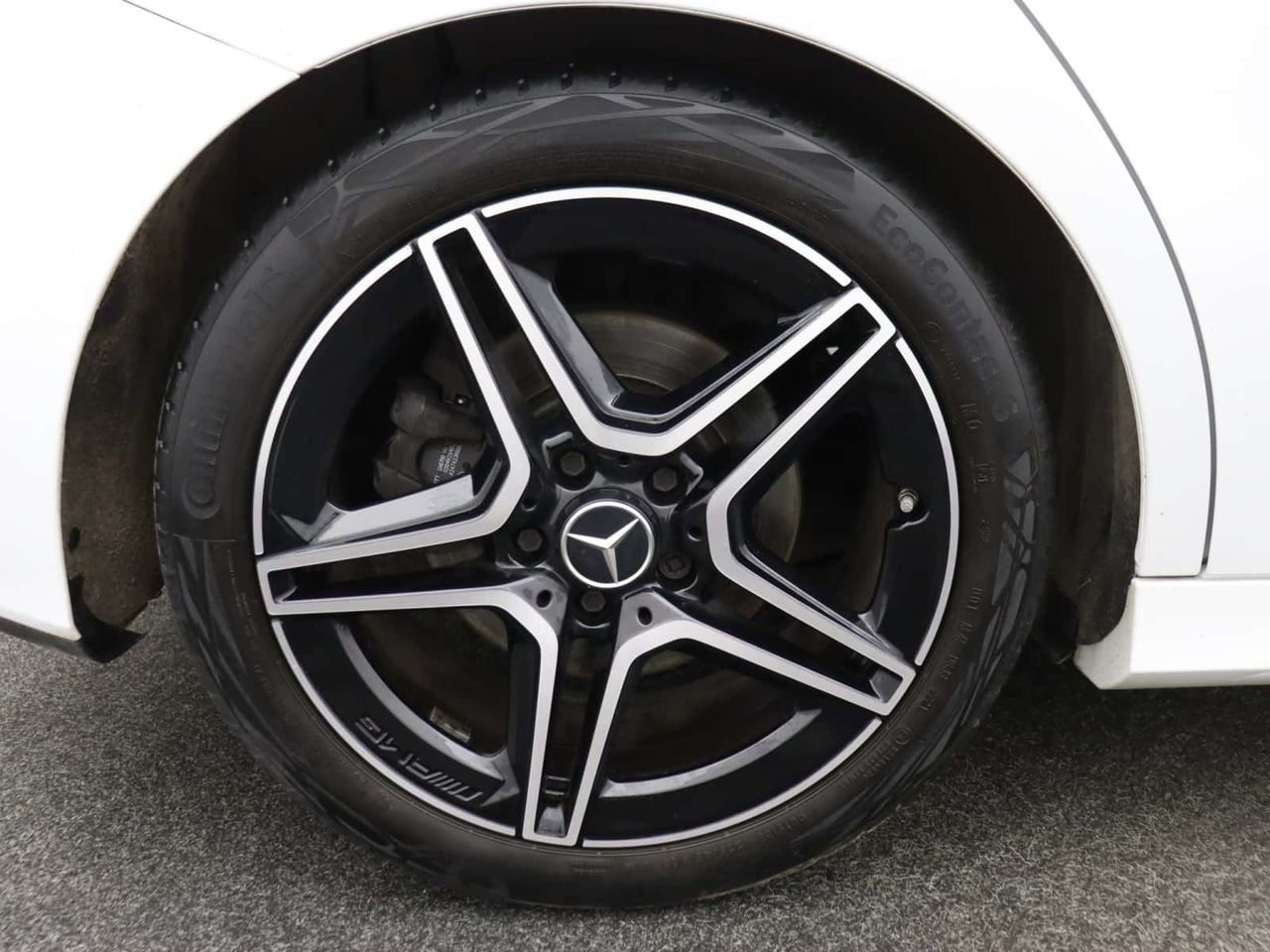 Mercedes-Benz B Class