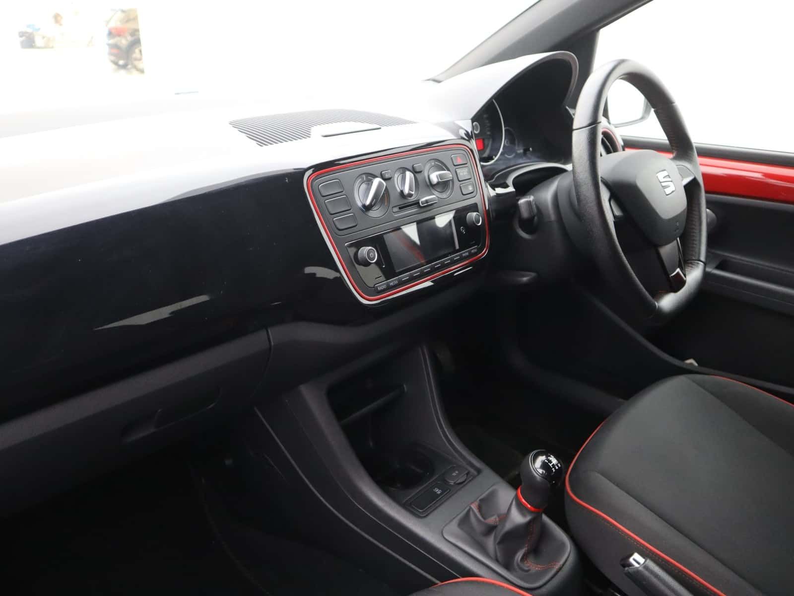 SEAT Mii