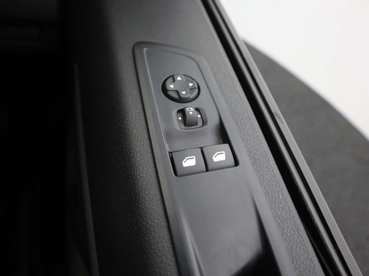 Vauxhall Vivaro Life Electric 