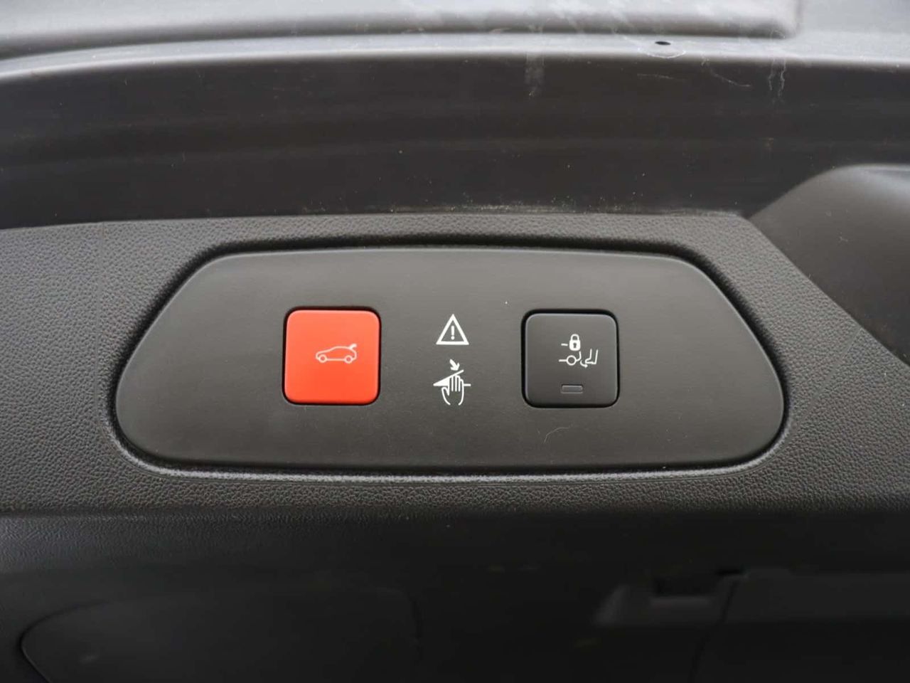 Vauxhall Grandland X 