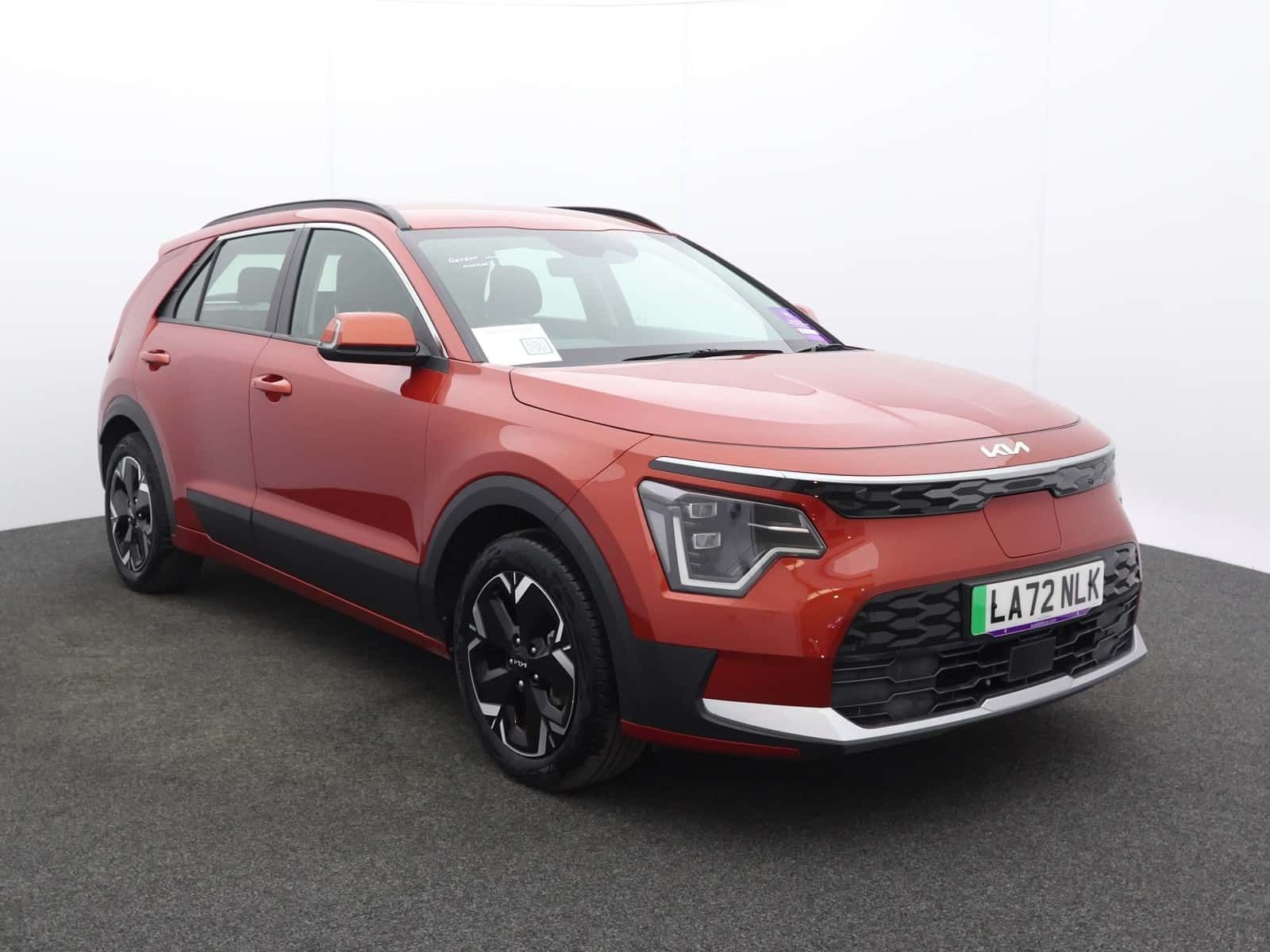 Kia Niro listing photo