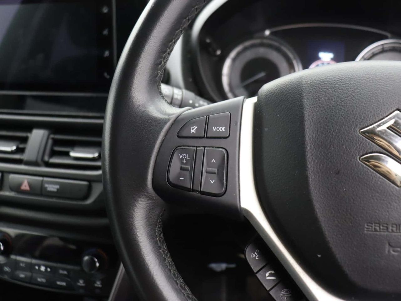 Suzuki S-Cross