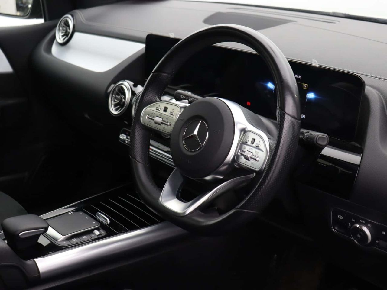 Mercedes-Benz B Class