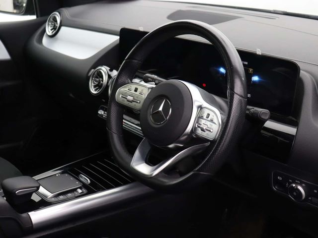 Mercedes-Benz B Class