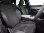Peugeot E-3008 