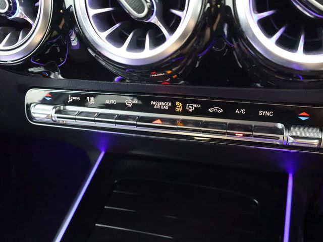 Mercedes-Benz B Class