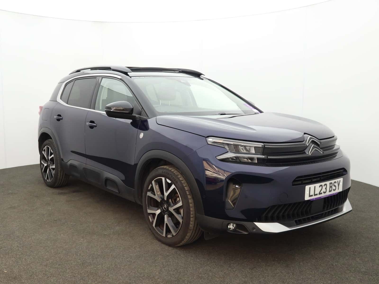 Citroen C5 Aircross listing photo