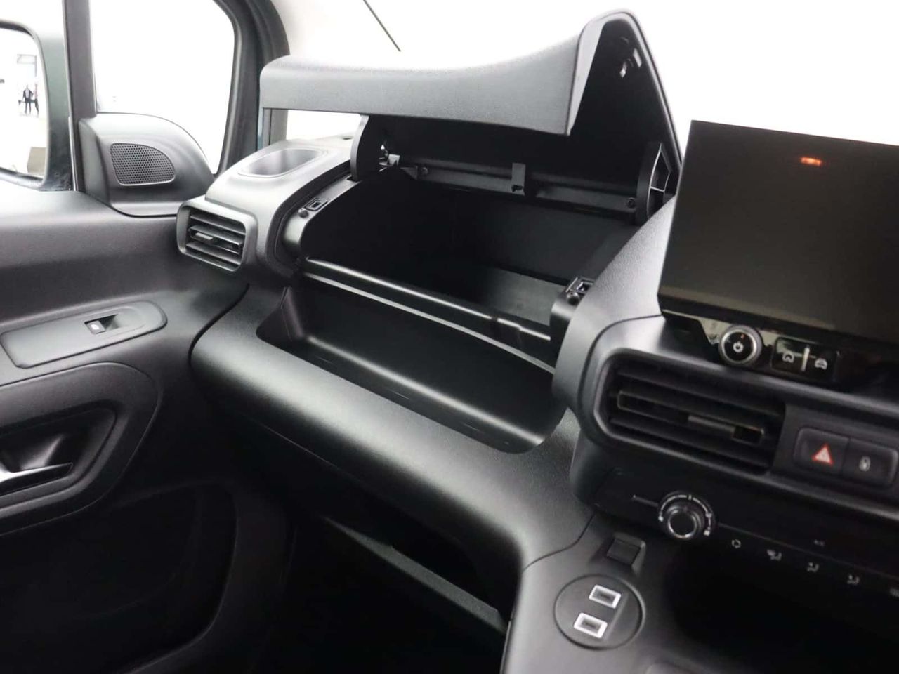 Vauxhall Combo-e Life 
