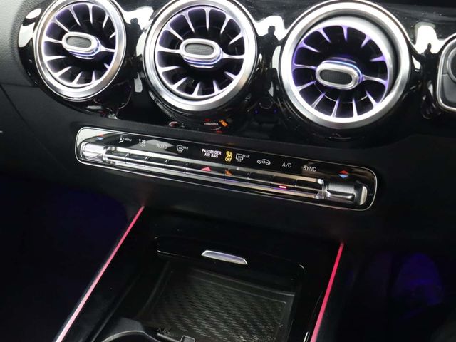 Mercedes-Benz B Class