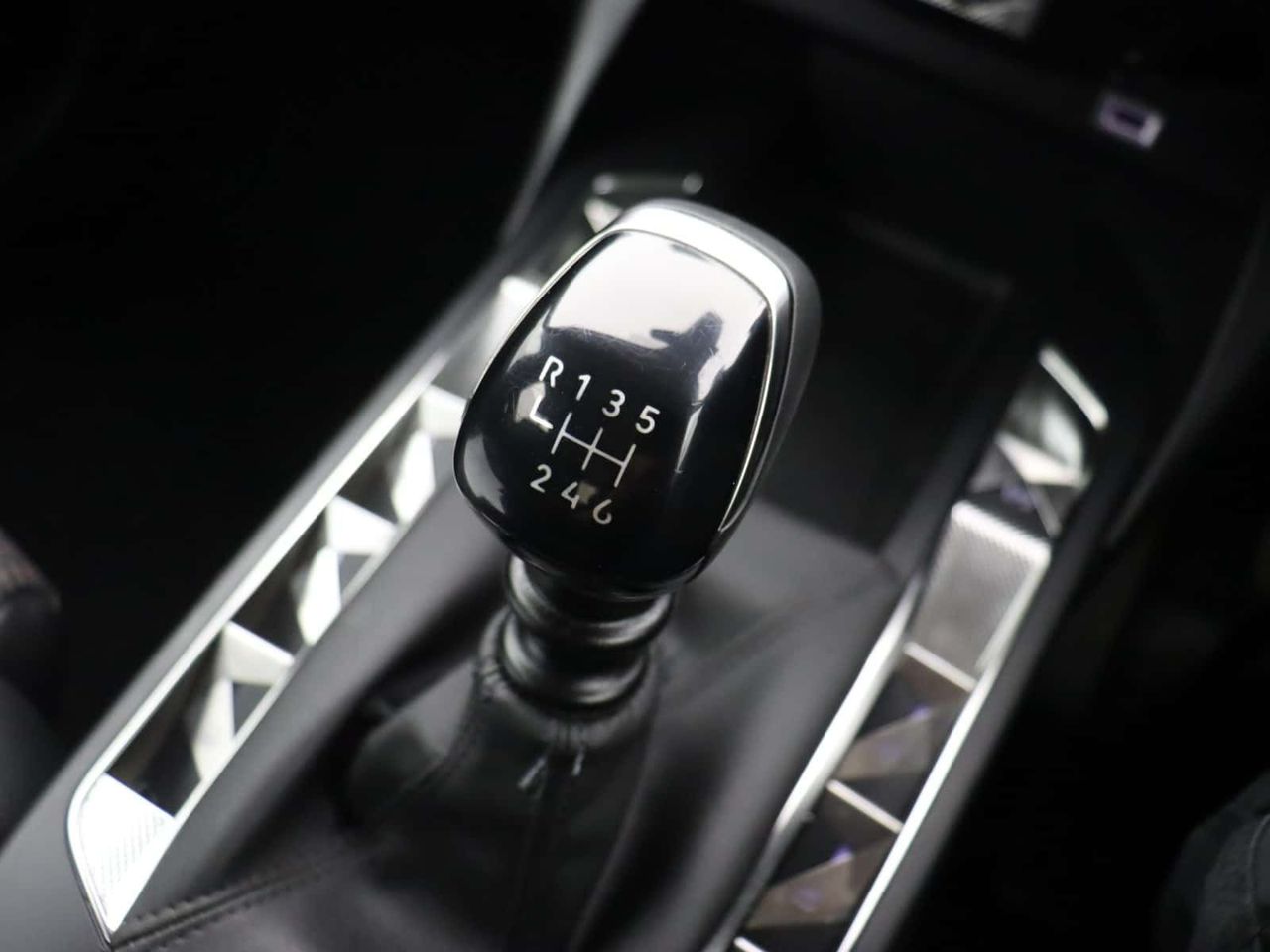 DS AUTOMOBILES DS 3