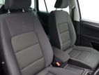 Volkswagen Golf SV 