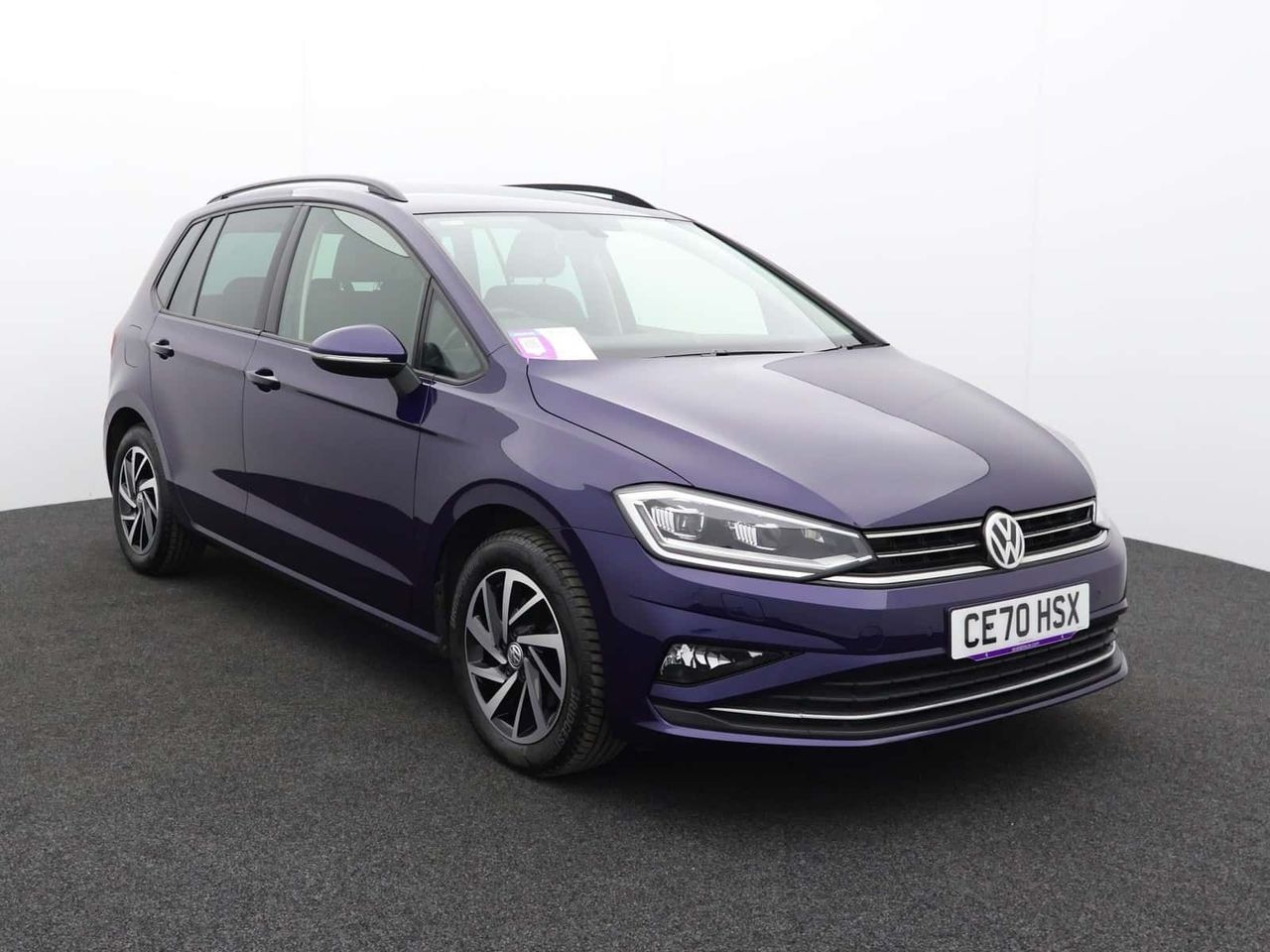Volkswagen Golf SV 