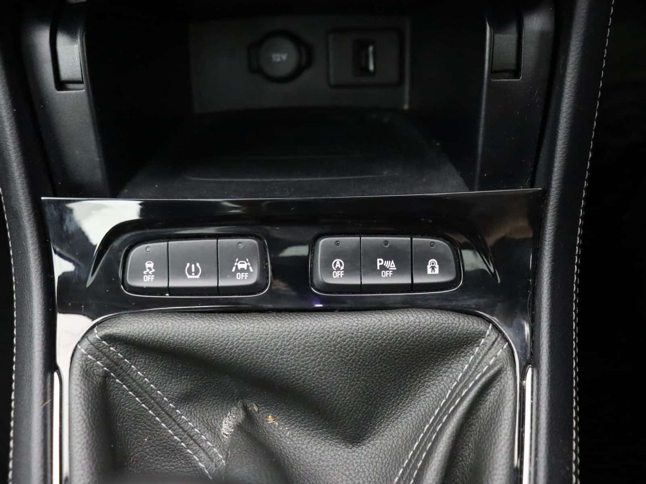 Vauxhall Grandland X 