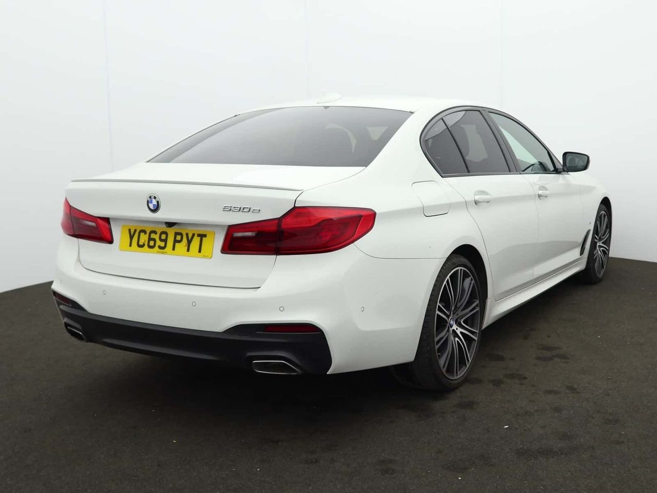 BMW 5 Series 