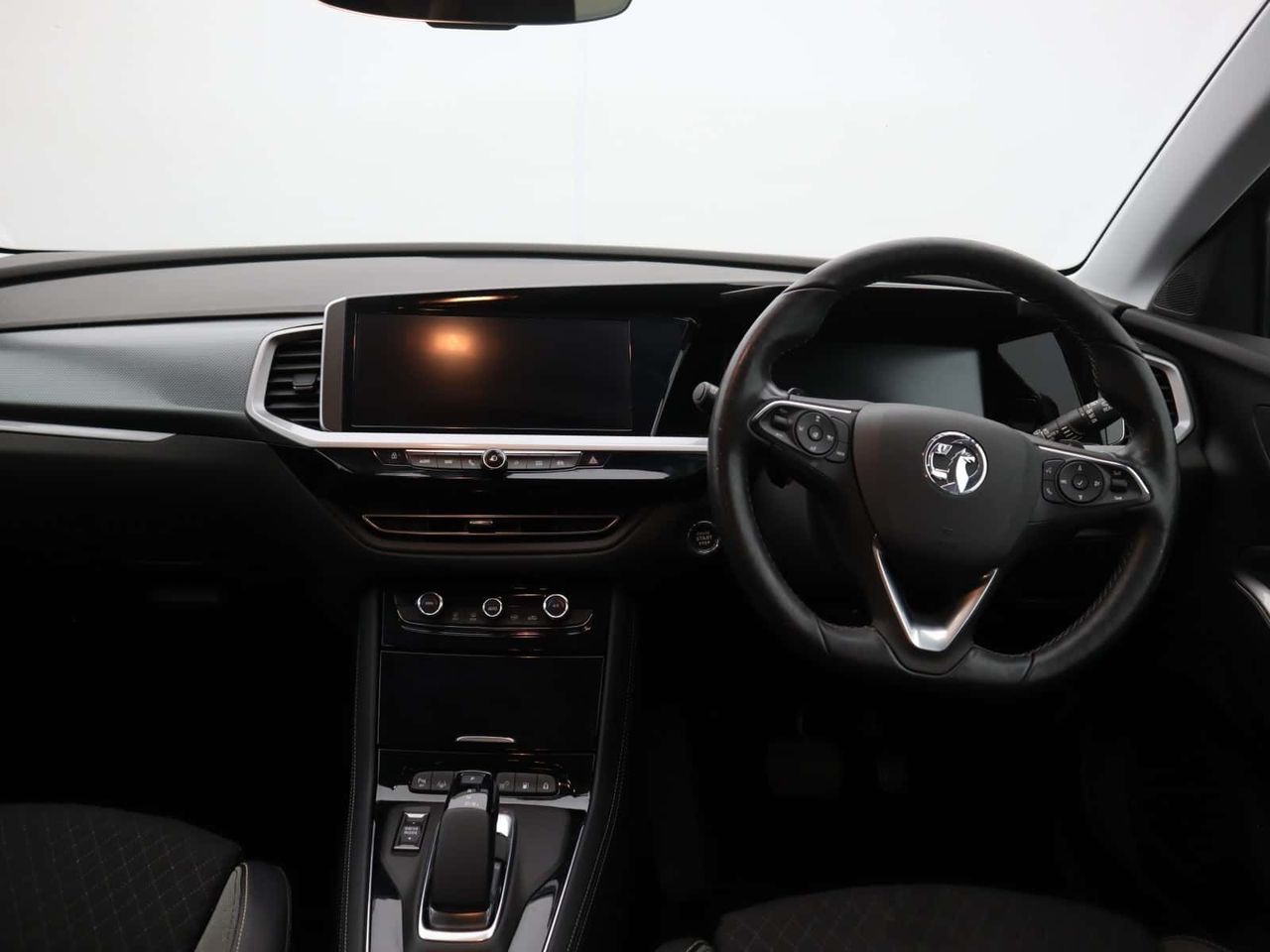 Vauxhall Grandland 