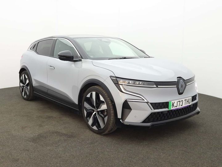 2024 RENAULT 2024 ONLY 17,299 PER MONTH 259.08 20 ALLOYS HEATED SEATS... photo