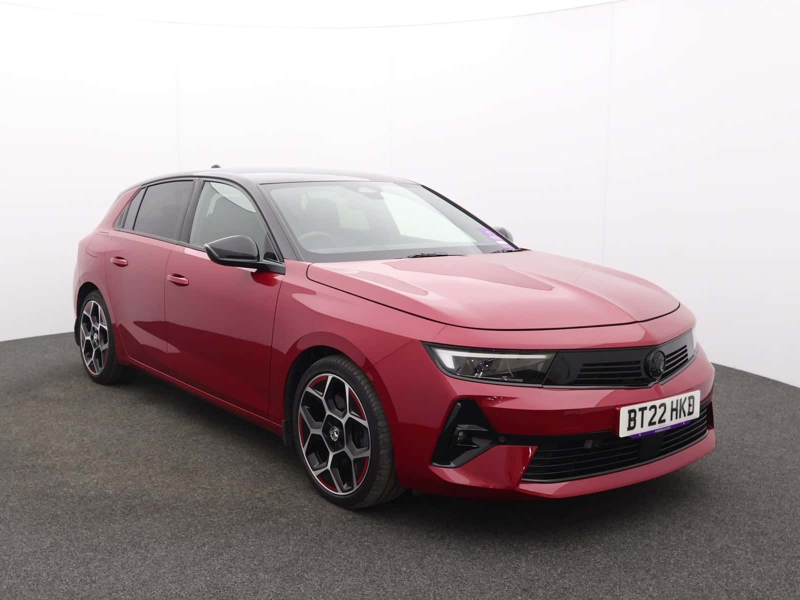 Vauxhall Astra listing photo