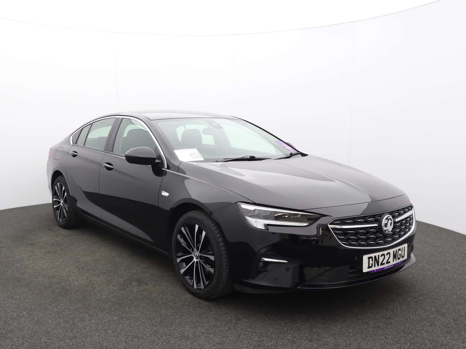 Vauxhall Insignia listing photo