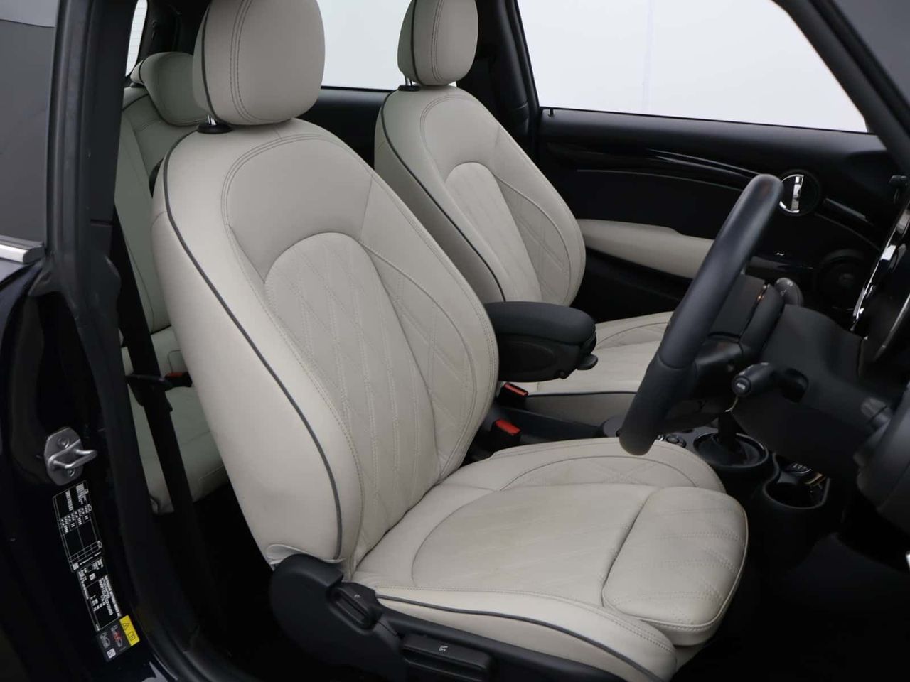 MINI Electric Hatch