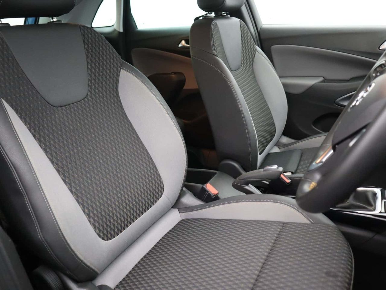 Vauxhall Crossland X 