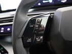 Peugeot E-3008 