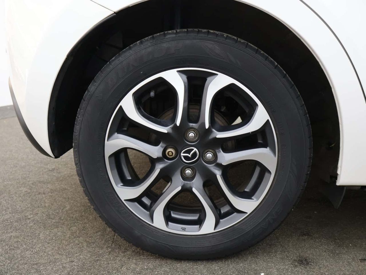 Mazda Mazda2